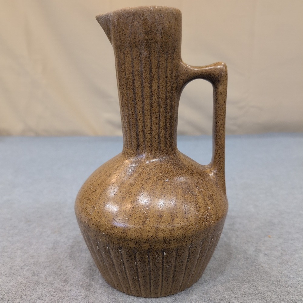 Vintage‎ Monmouth Pottery Brown Speckled Stoneware Pitcher Maple Leaf USA